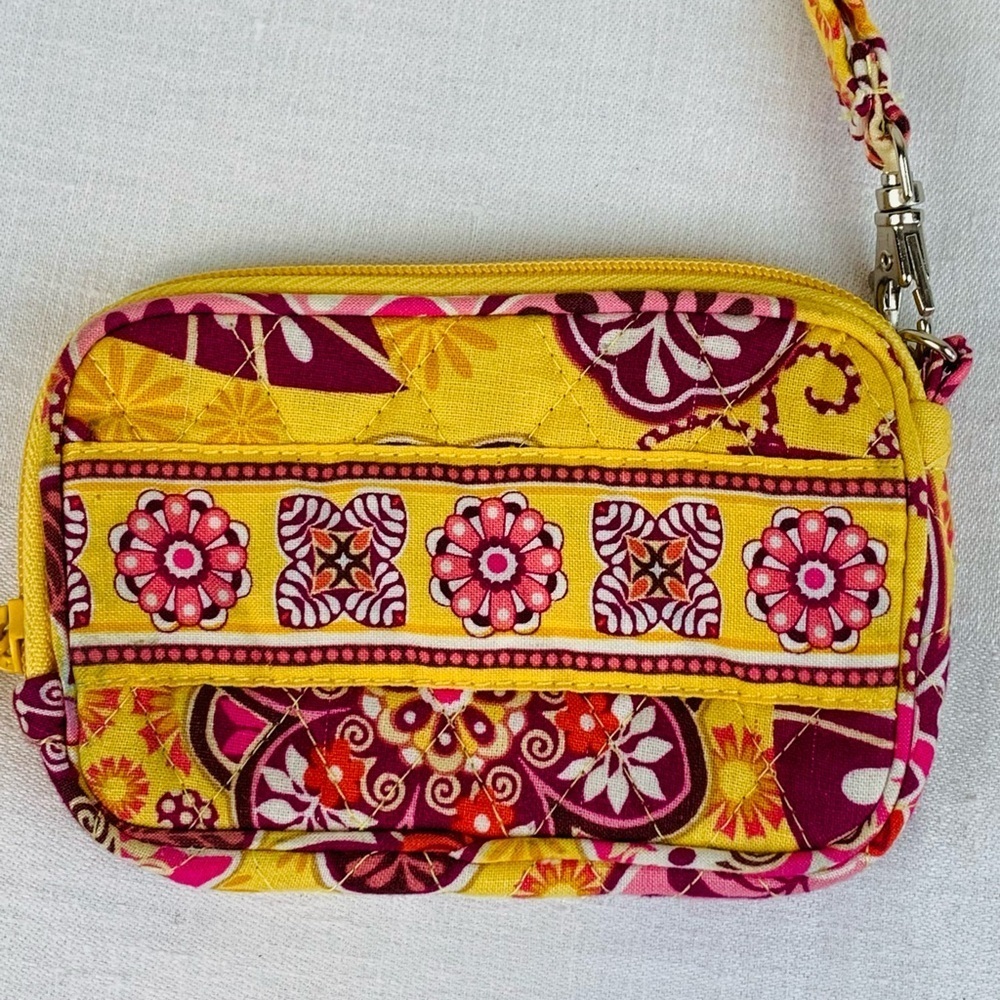 Vera Bradley Wristlet Pouch Zip Coin/Purse Pattern Bali Gold